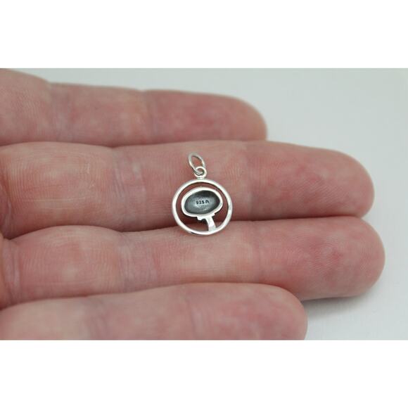 Sterling Silver Agaric Mushroom in a Circular Charm Pendant - Picture 3 of 5